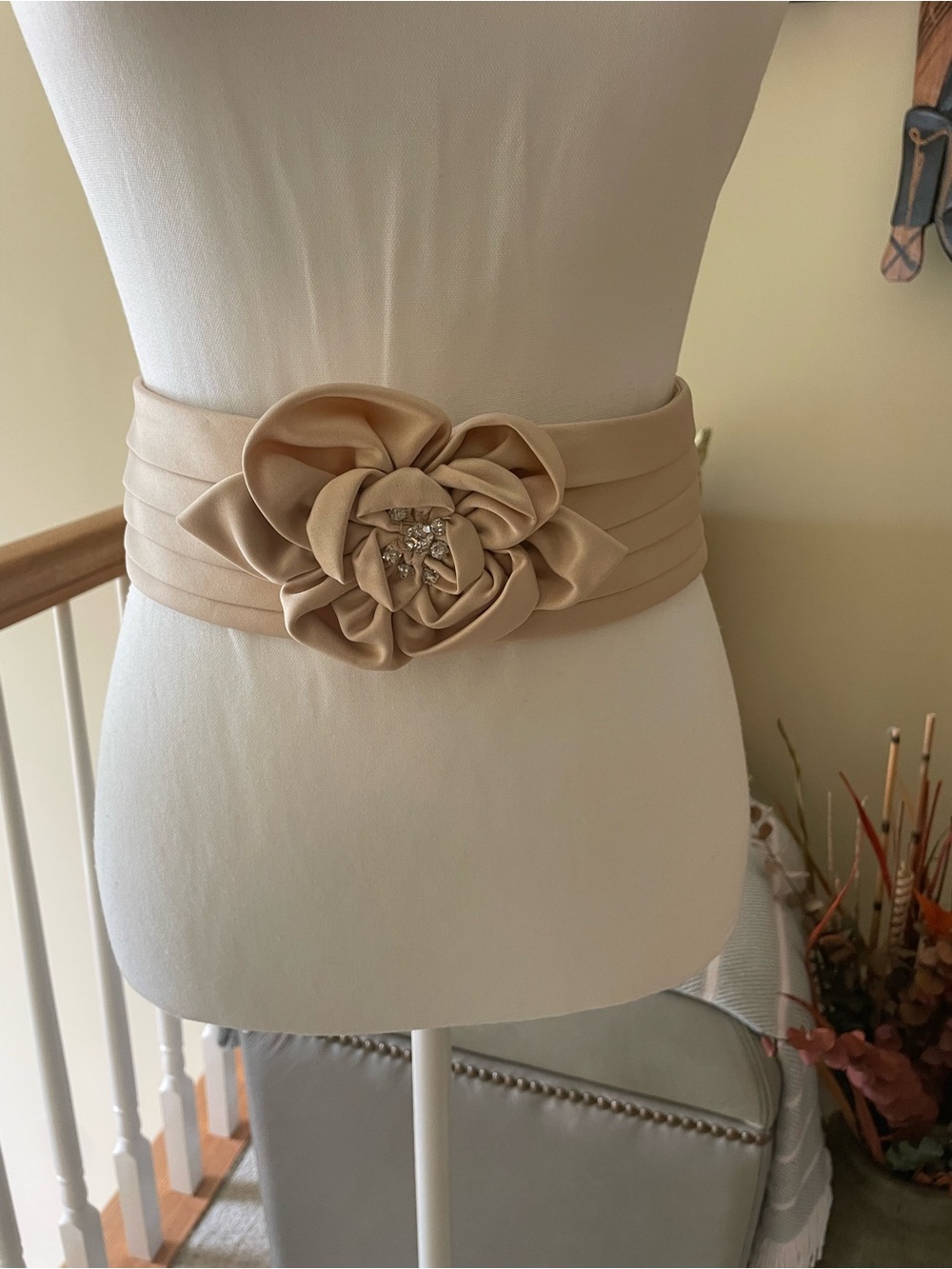 Neutral Beige Floral Obi Belt with Center Embellishment -EUC